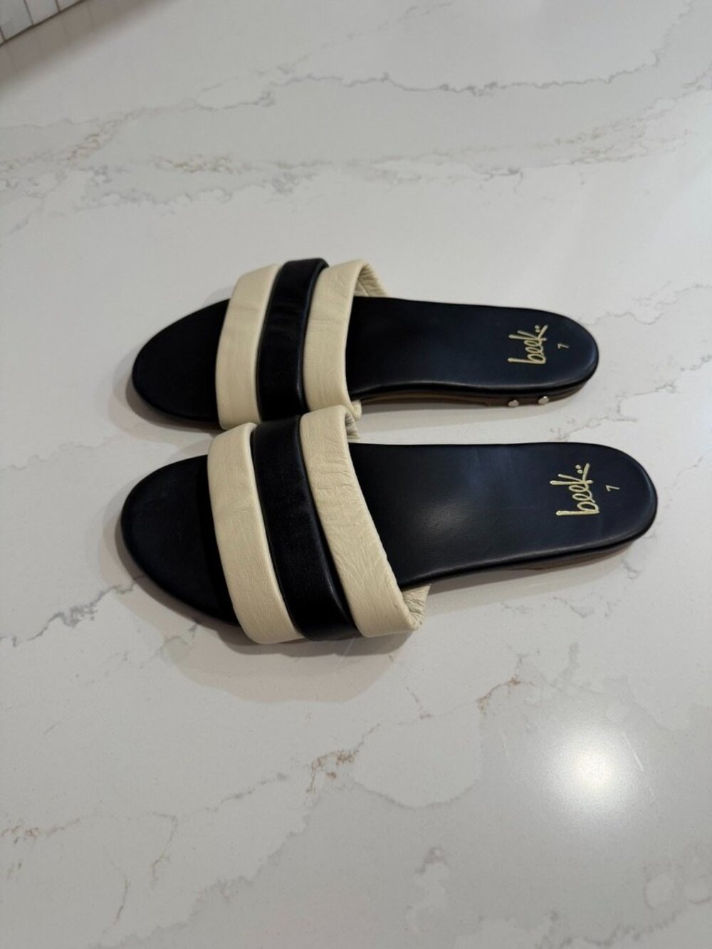beek Calibird Sandals | Black & Cream | Size 7